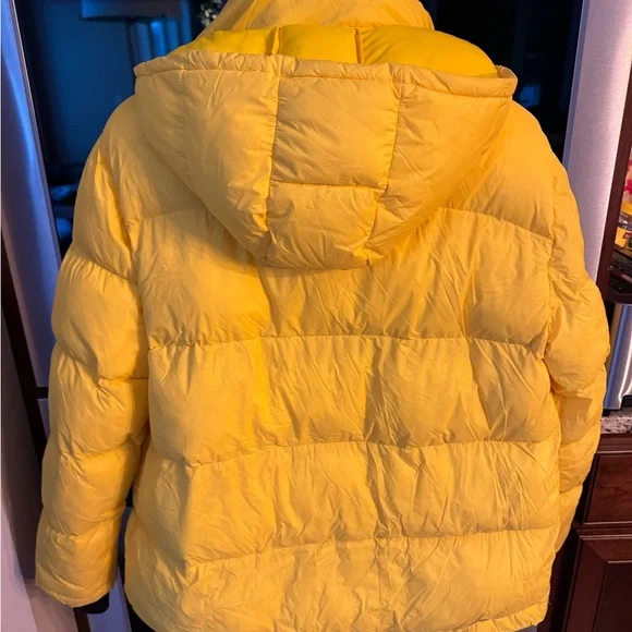 Ultra lightweight, extra warm Bagatelle puffer jacket with removable hood - Picture 5 of 7